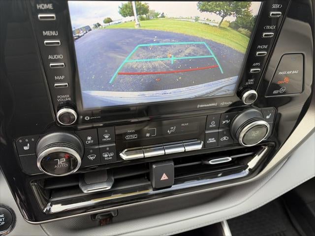 2022 Toyota Highlander XLE AWD