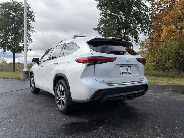 2022 Toyota Highlander XLE AWD