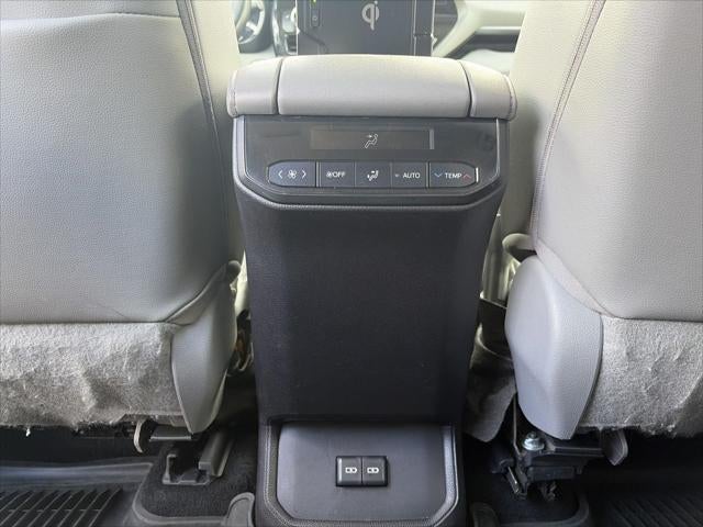 2022 Toyota Highlander XLE AWD