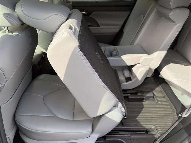 2022 Toyota Highlander XLE AWD