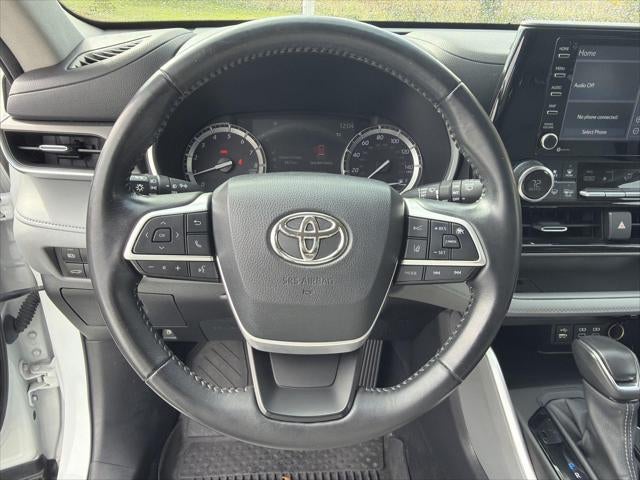 2022 Toyota Highlander XLE AWD