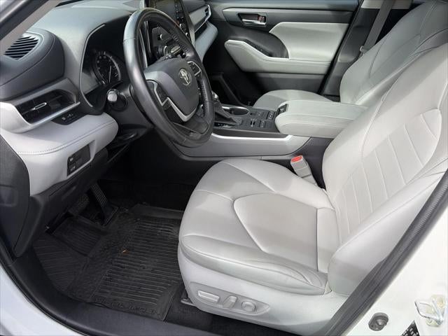 2022 Toyota Highlander XLE AWD
