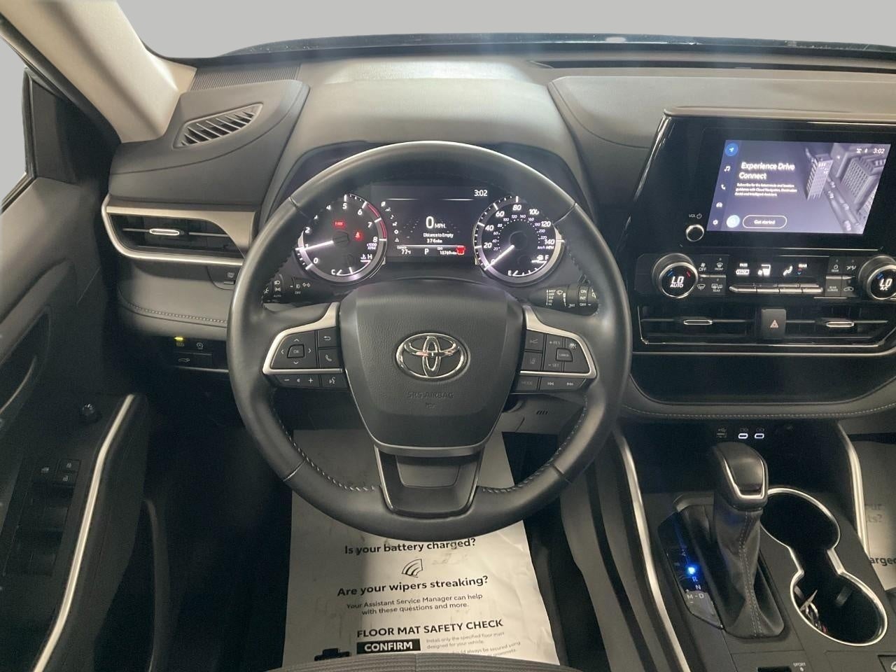 2024 Toyota Highlander LE AWD