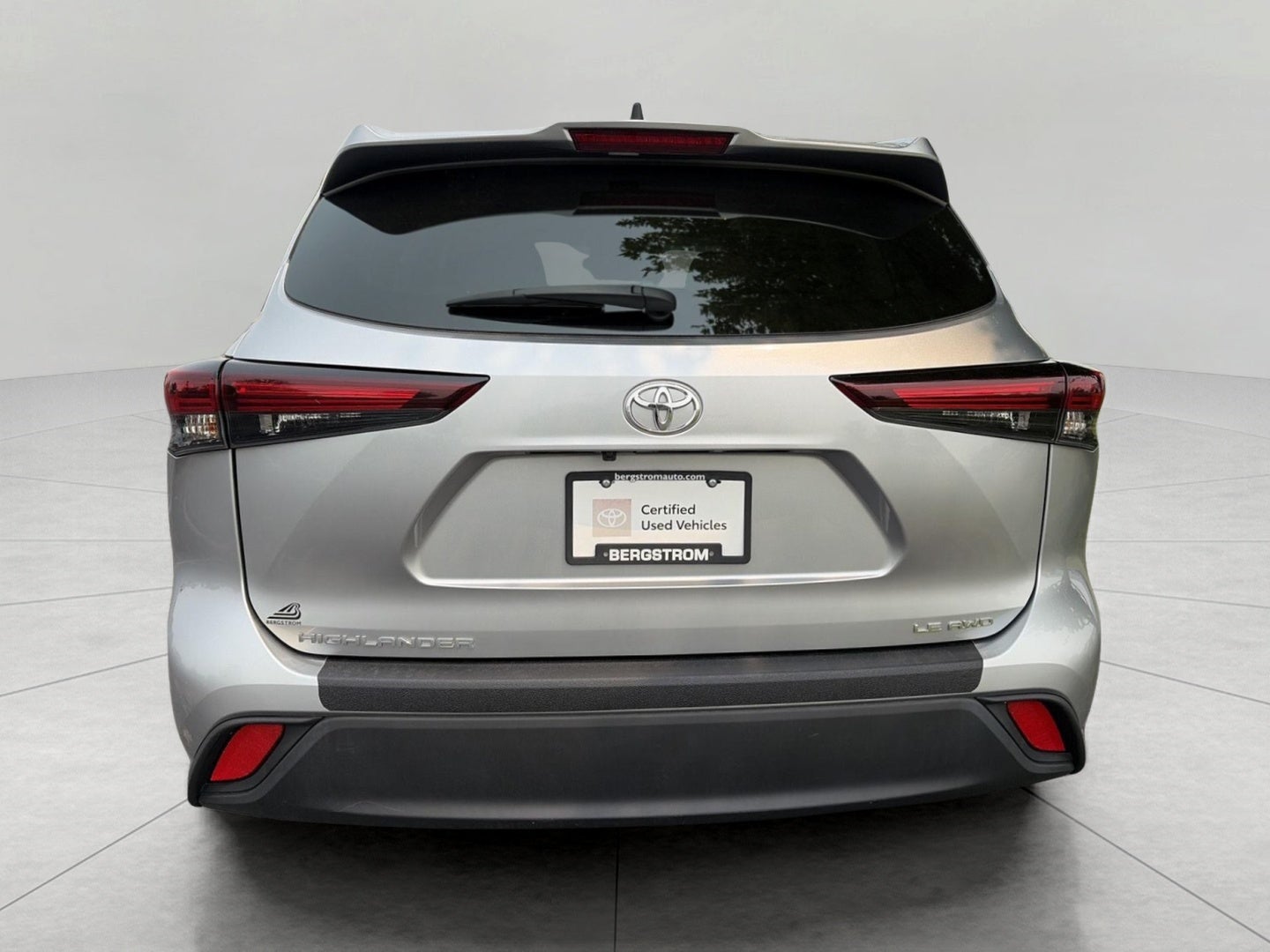 2024 Toyota Highlander LE AWD