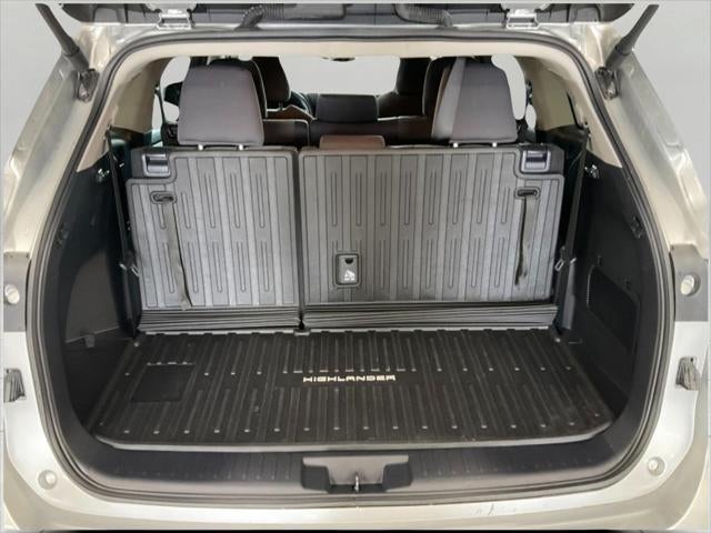 2024 Toyota Highlander LE AWD