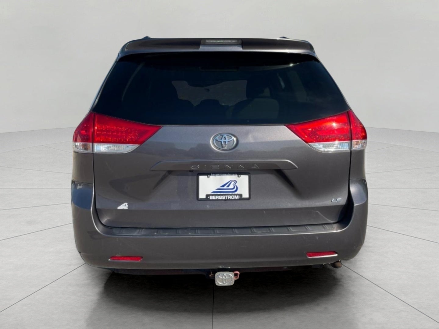 2014 Toyota Sienna 5dr 7-Pass Van V6 LE AAS FWD