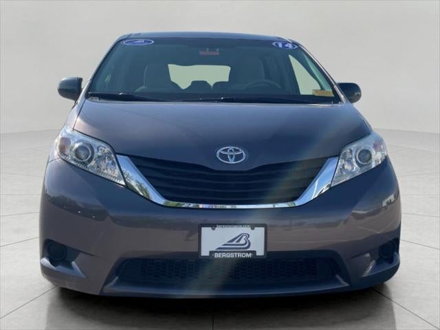 2014 Toyota Sienna 5dr 7-Pass Van V6 LE AAS FWD