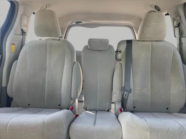 2014 Toyota Sienna 5dr 7-Pass Van V6 LE AAS FWD
