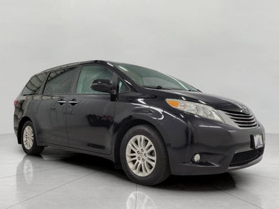 2015 Toyota Sienna 5dr 7-Pass Van XLE AAS FWD