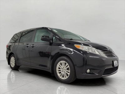 2015 Toyota Sienna 5dr 7-Pass Van XLE AAS FWD