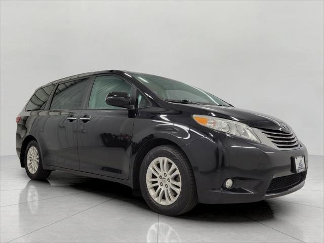 2015 Toyota Sienna 5dr 7-Pass Van XLE AAS FWD