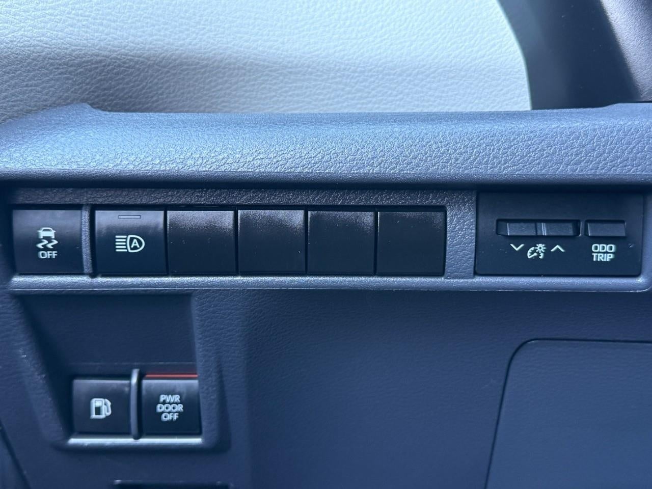 2024 Toyota SIENNA PASSENGER VAN