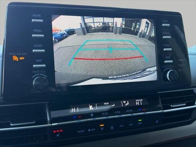 2024 Toyota SIENNA PASSENGER VAN