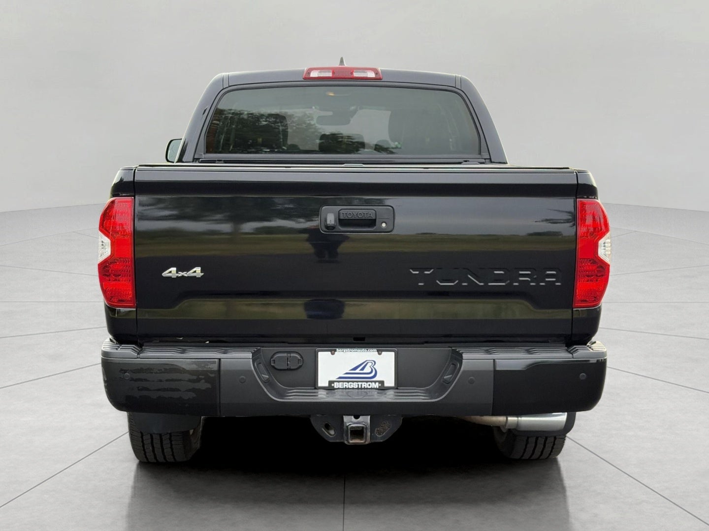 2021 Toyota Tundra 4WD Platinum CrewMax 5.5' Bed 5.7L