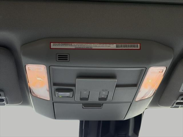 2021 Toyota Tundra 4WD Platinum CrewMax 5.5' Bed 5.7L