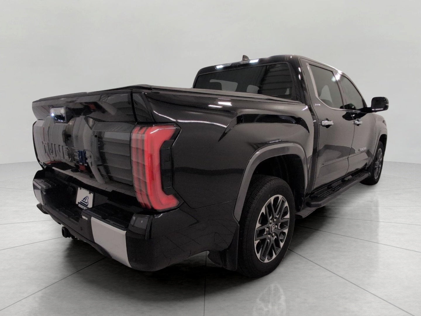 2025 Toyota Tundra 4WD Limited CrewMax 5.5' Bed