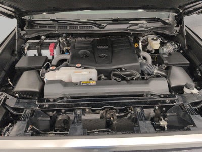 2025 Toyota Tundra 4WD Limited CrewMax 5.5' Bed