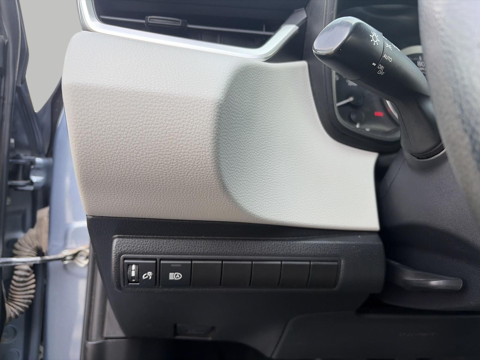2022 Toyota Corolla LE CVT