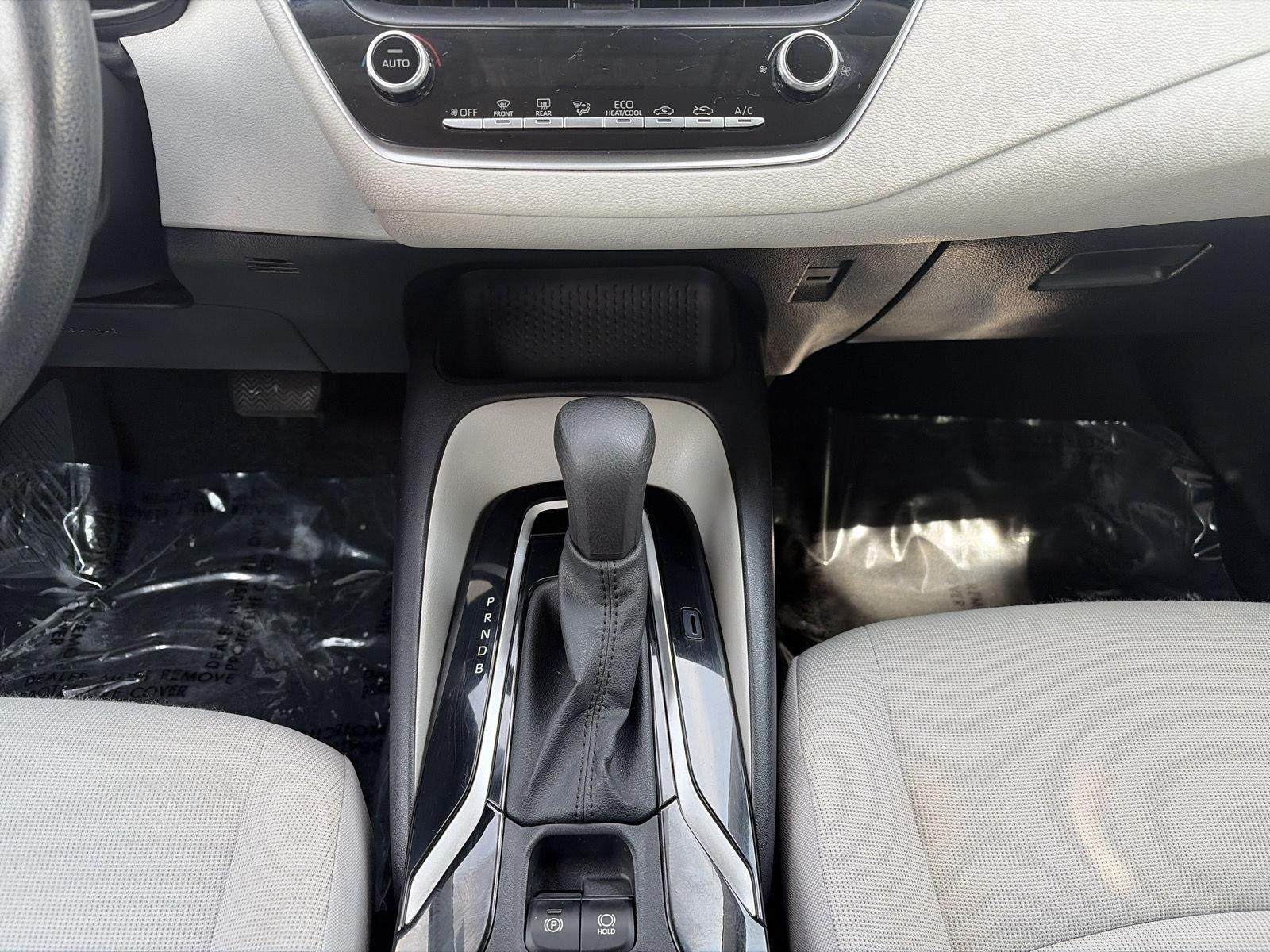2022 Toyota Corolla LE CVT