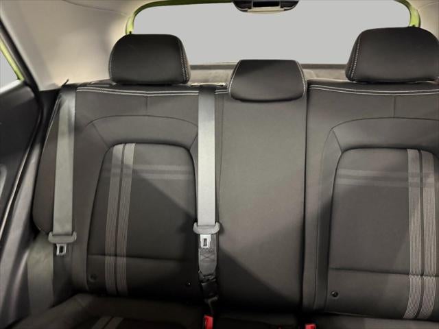 2025 Toyota Corolla Cross XLE 4WD