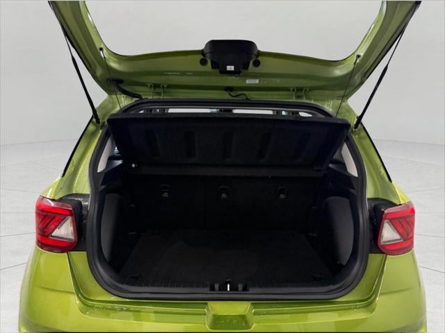 2025 Toyota Corolla Cross XLE 4WD