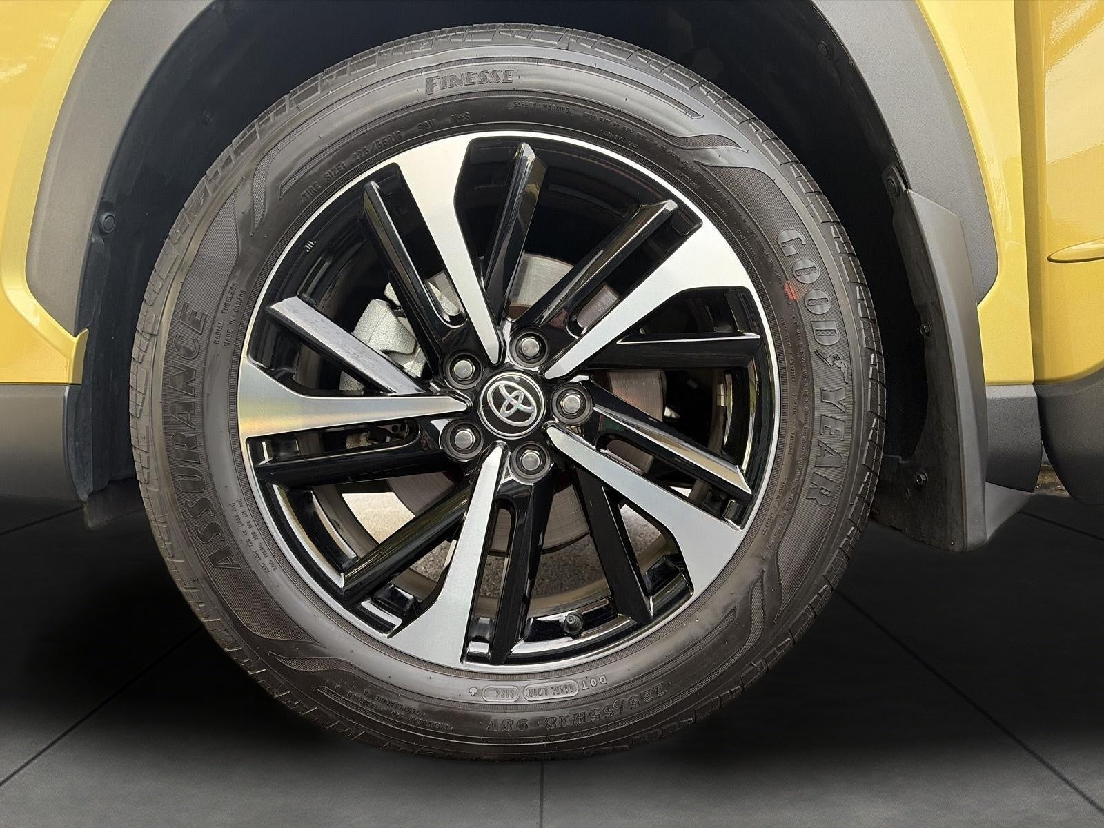 2024 Toyota Corolla Cross Hybrid XSE 4WD