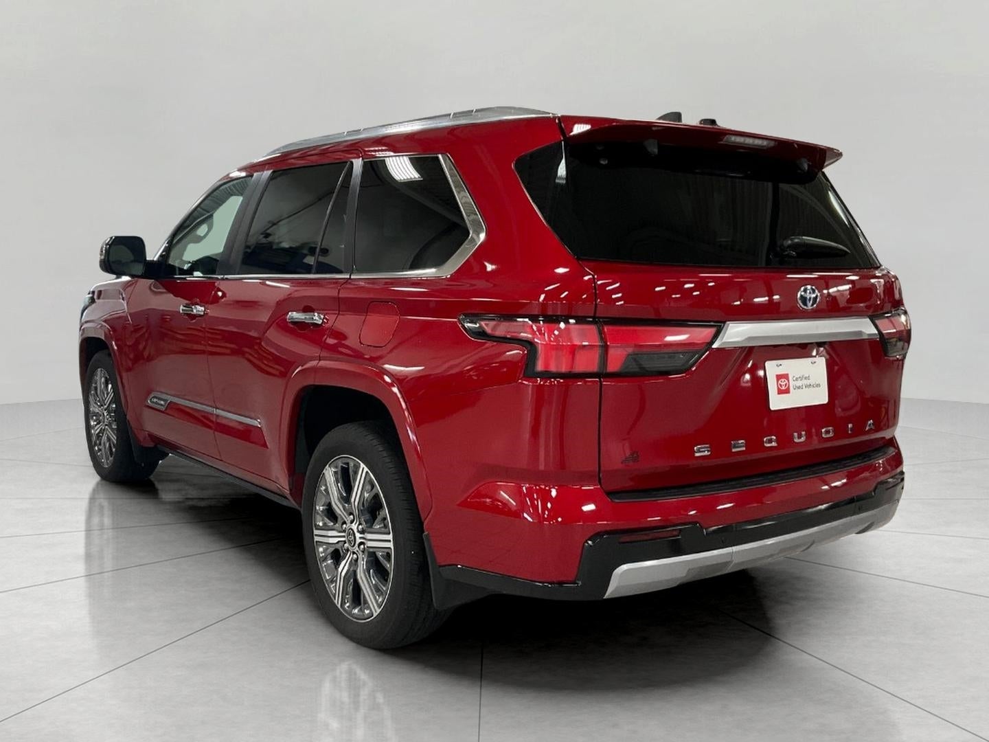 2024 Toyota SEQUOIA SPORT UTILITY