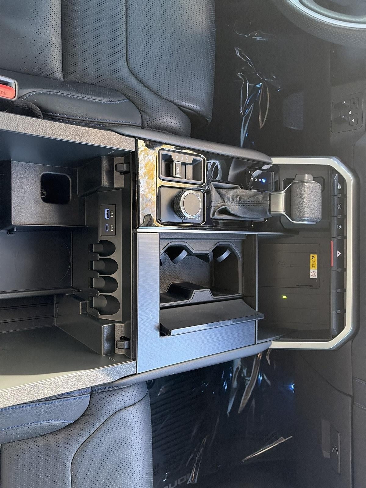 2023 Toyota Sequoia Platinum 4WD