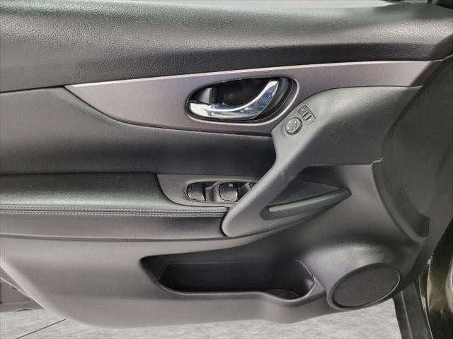 2016 Nissan Rogue AWD 4dr S