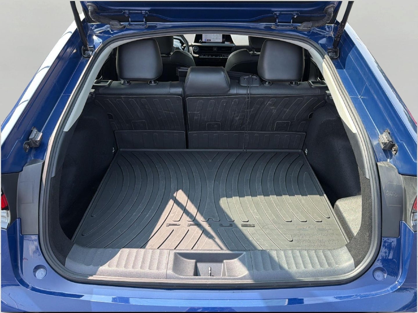 2023 Toyota Prius XLE AWD