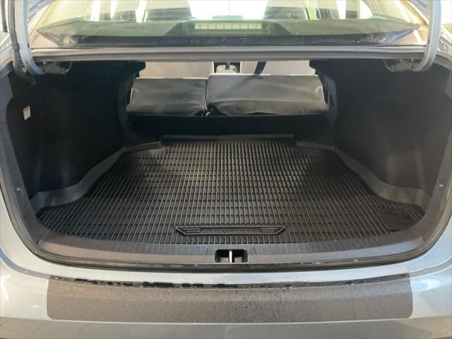 2022 Toyota Corolla Hybrid LE CVT