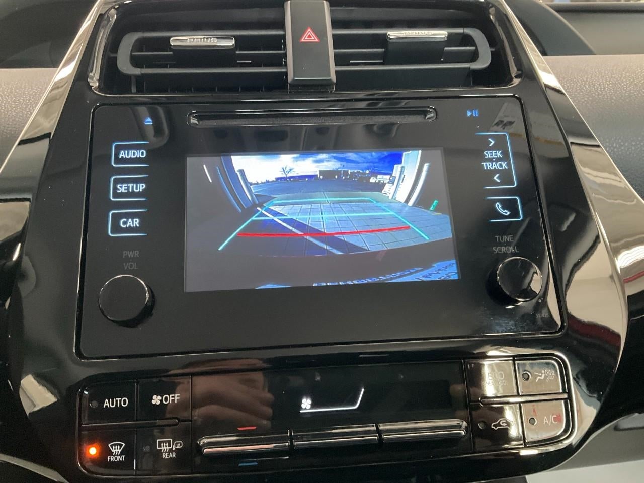 2019 Toyota PRIUS HATCHBACK