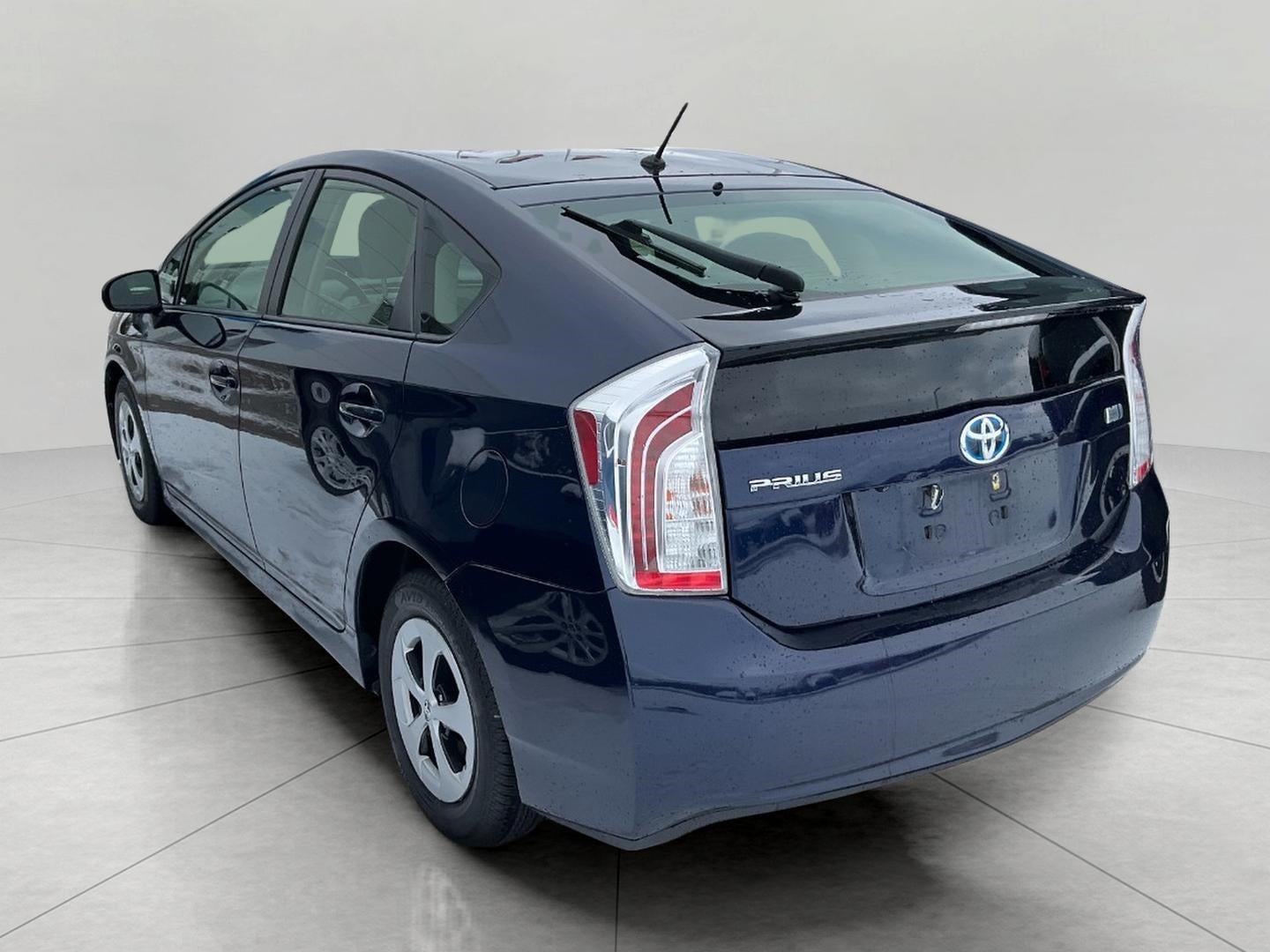 2015 Toyota PRIUS HATCHBACK