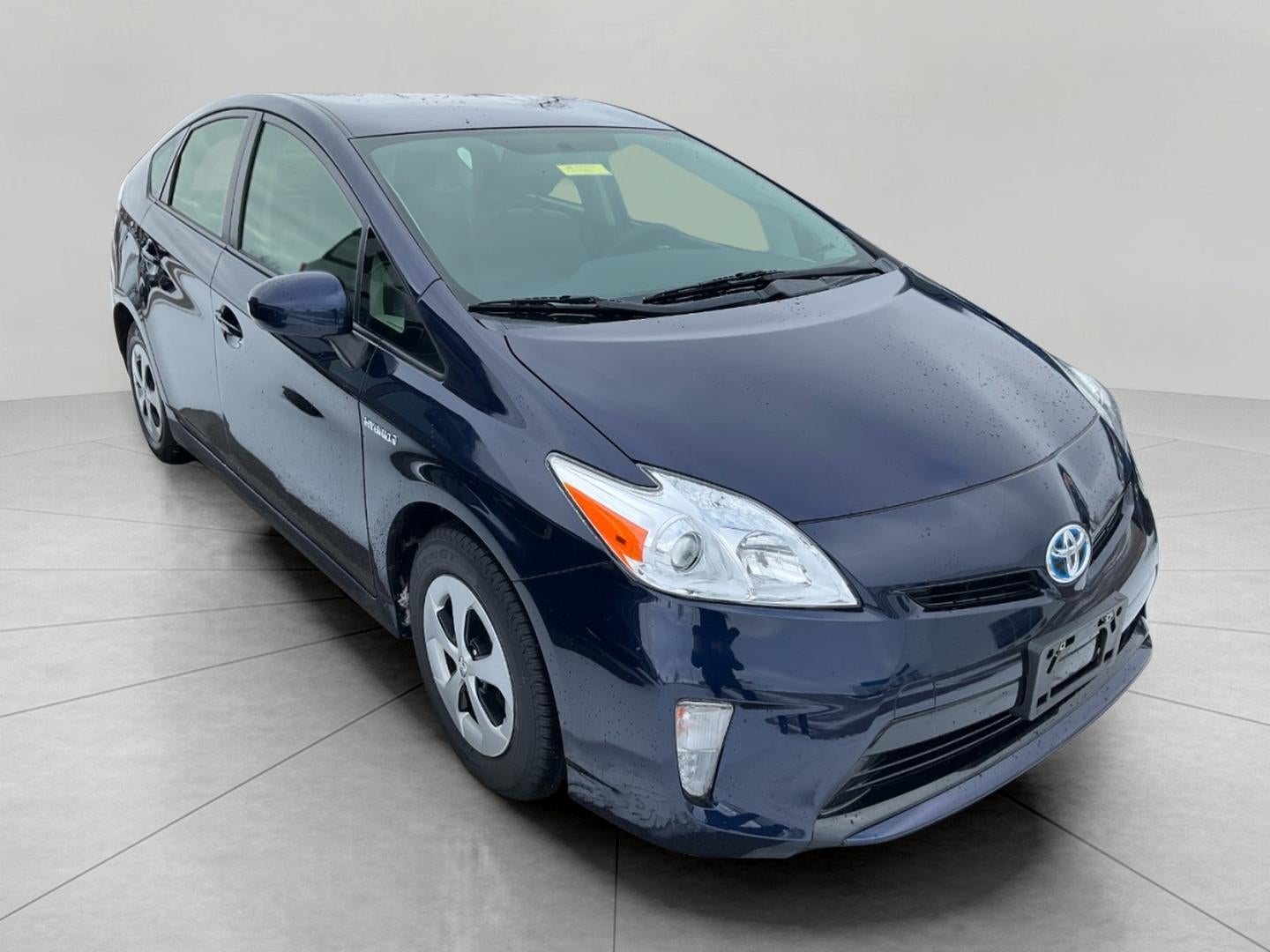 2015 Toyota PRIUS HATCHBACK
