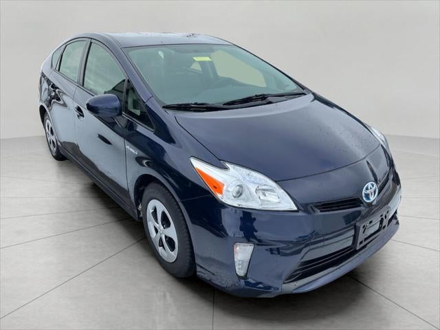 2015 Toyota PRIUS HATCHBACK