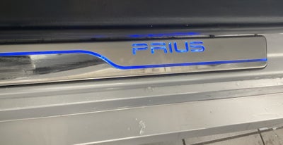 2022 Toyota PRIUS 4DR CAR