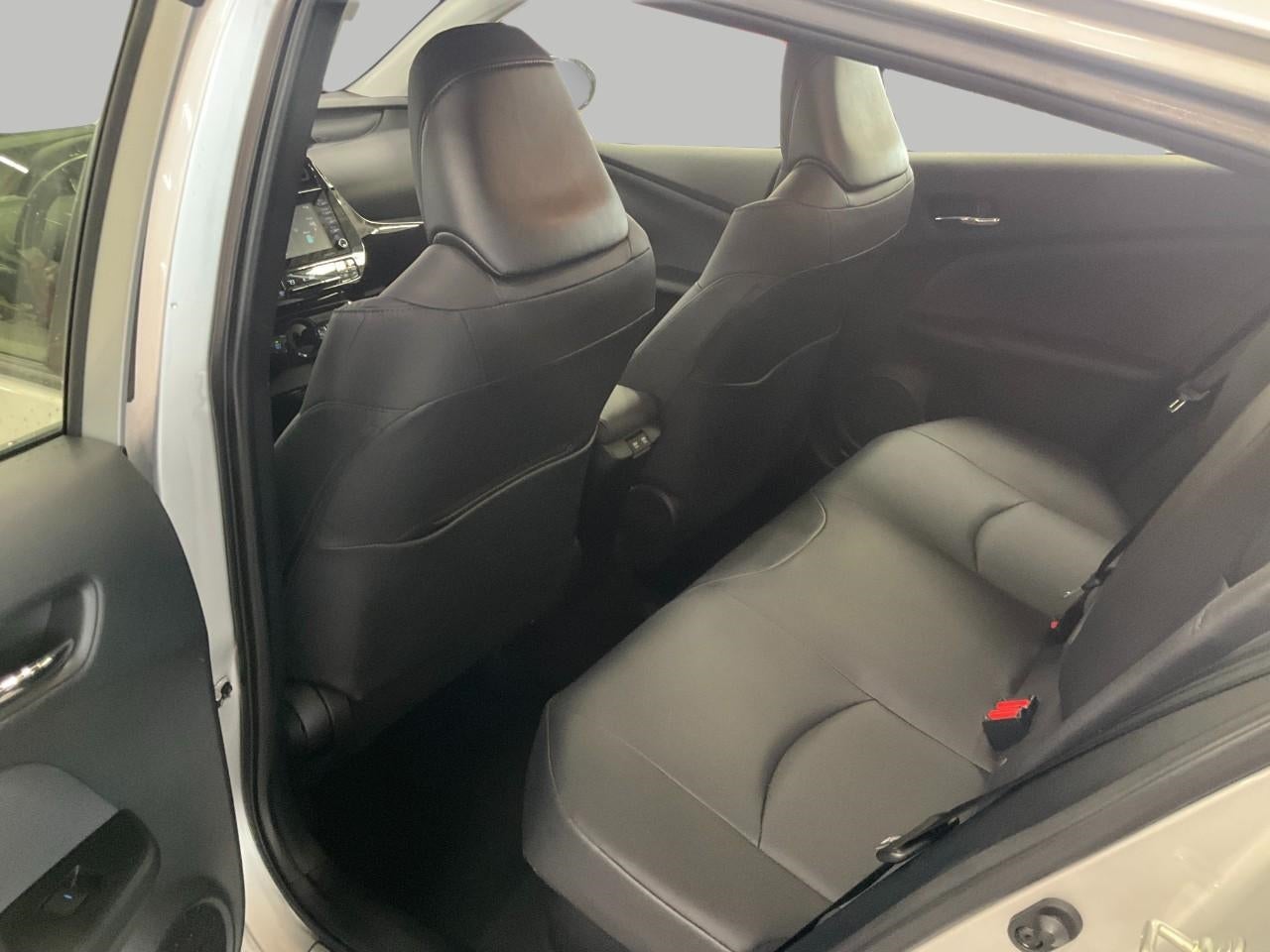 2022 Toyota PRIUS 4DR CAR