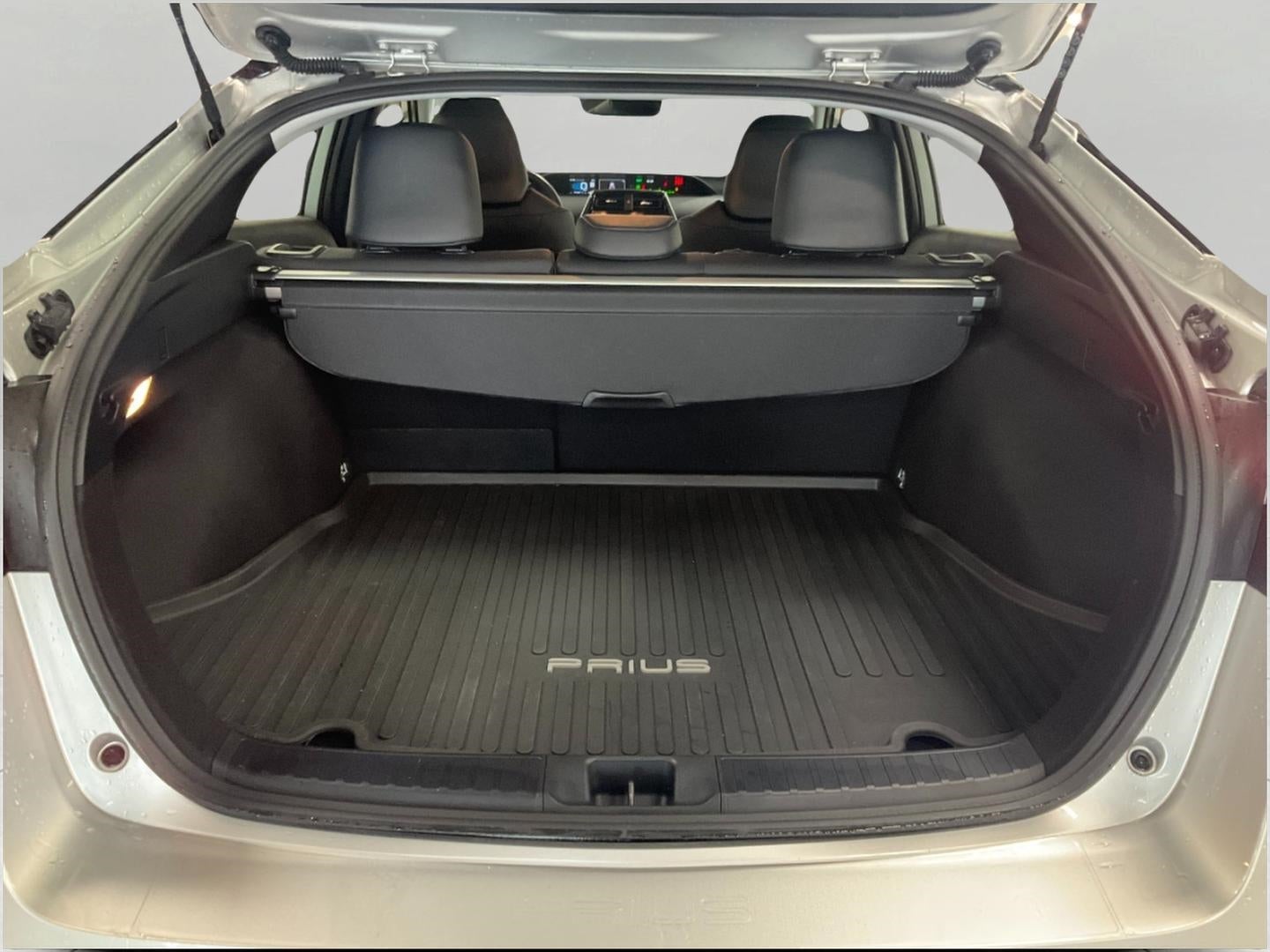 2022 Toyota PRIUS 4DR CAR