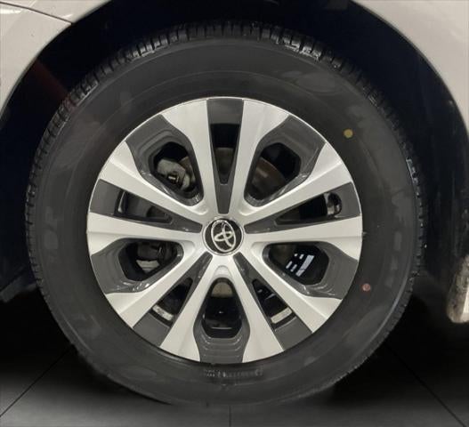 2022 Toyota PRIUS 4DR CAR
