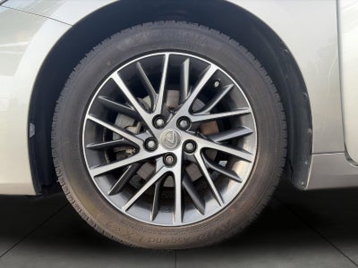 2016 Lexus ES 350 4dr Sdn