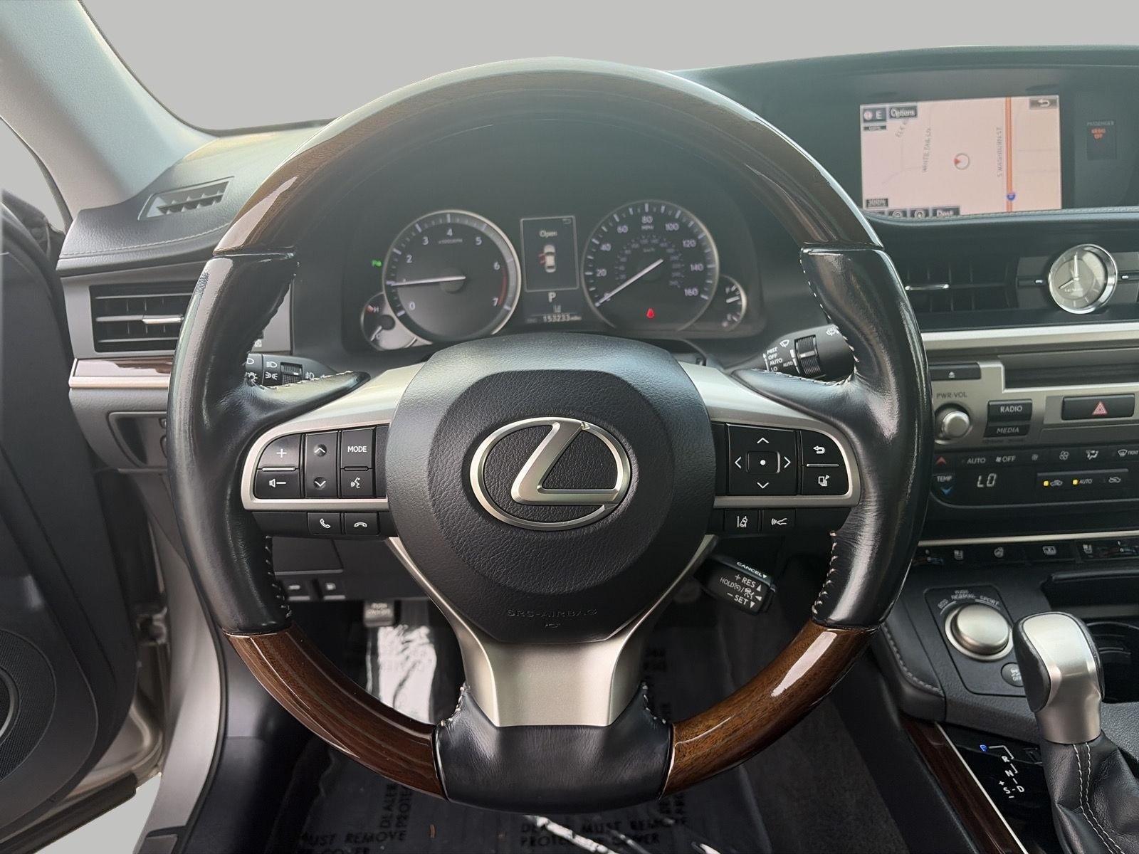 2016 Lexus ES 350 4dr Sdn