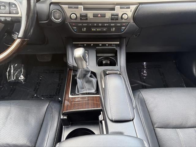 2016 Lexus ES 350 4dr Sdn