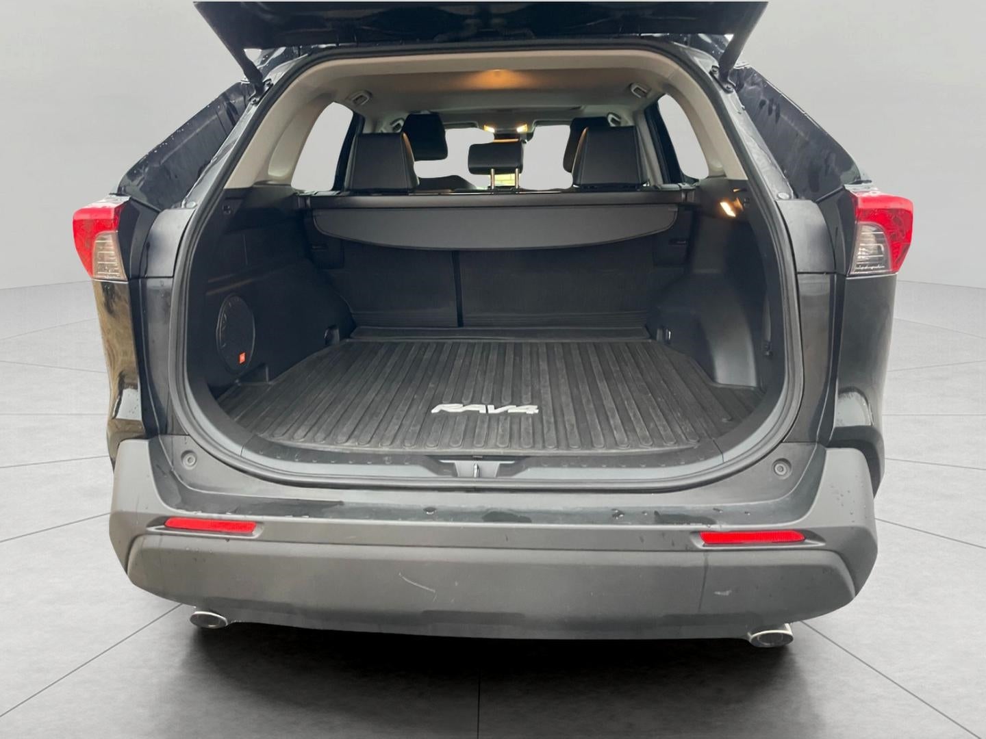 2021 Toyota RAV4 Hybrid XLE Premium AWD