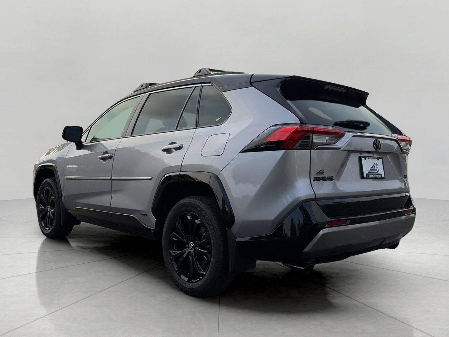 2025 Toyota RAV4 Hybrid XSE AWD