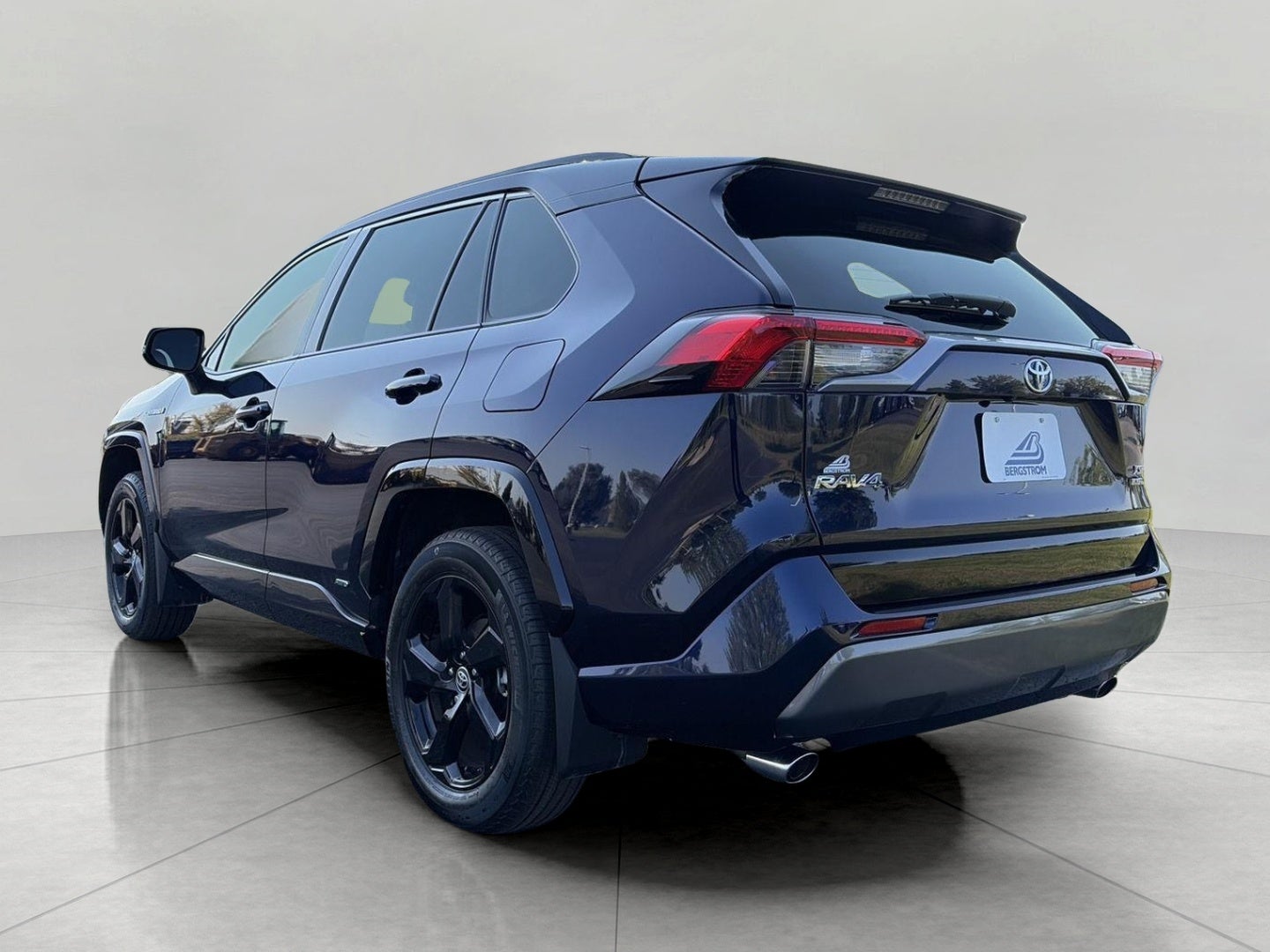 2020 Toyota RAV4 Hybrid XSE AWD