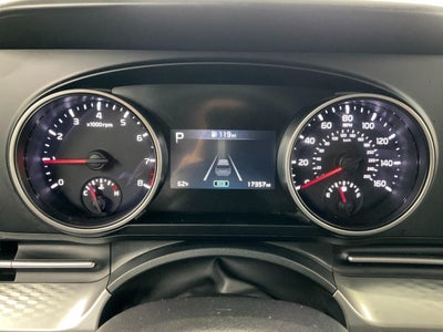 2024 Kia Carnival LX FWD
