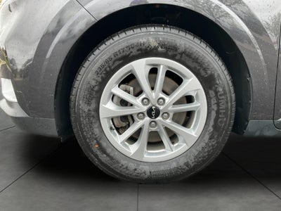 2024 Kia Carnival LX FWD