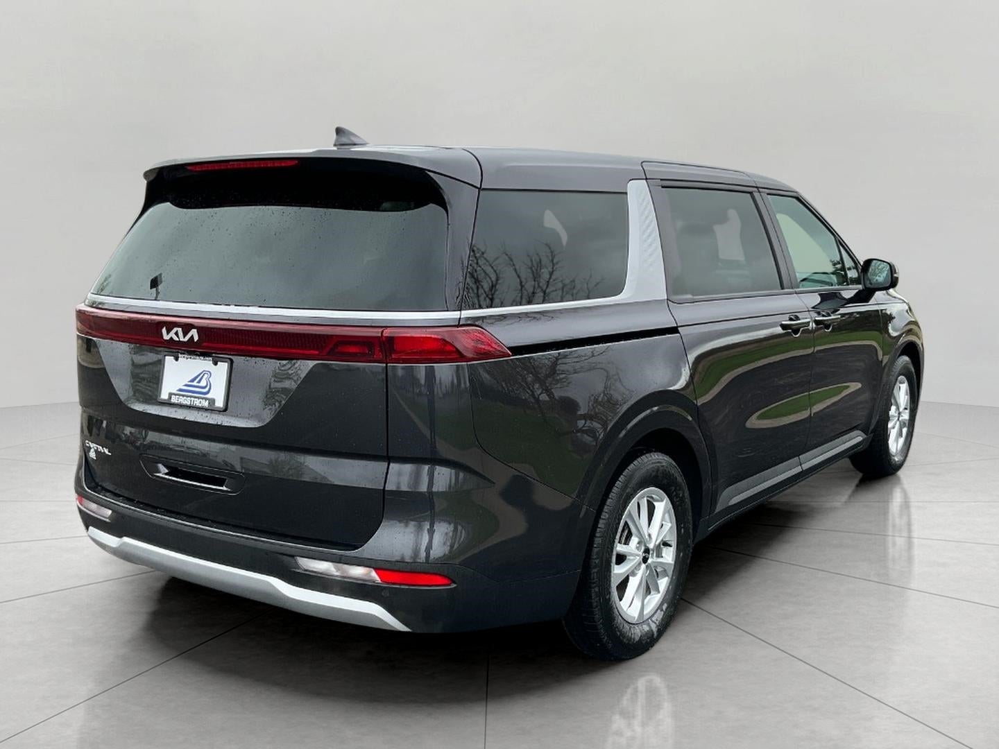 2024 Kia Carnival LX FWD