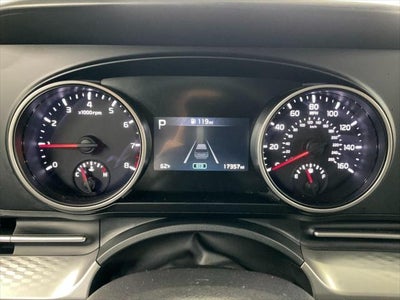 2024 Kia Carnival LX FWD