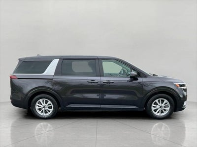 2024 Kia Carnival LX FWD